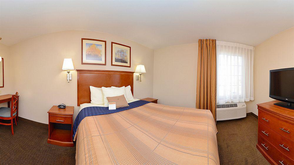 Candlewood By Ihg Chambersburg